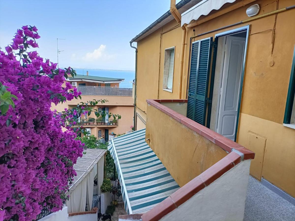 In Panoramica Da Mechina Apartment Porto Santo Stefano  Luaran gambar